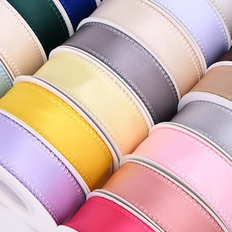 Looped edge satin ribbon