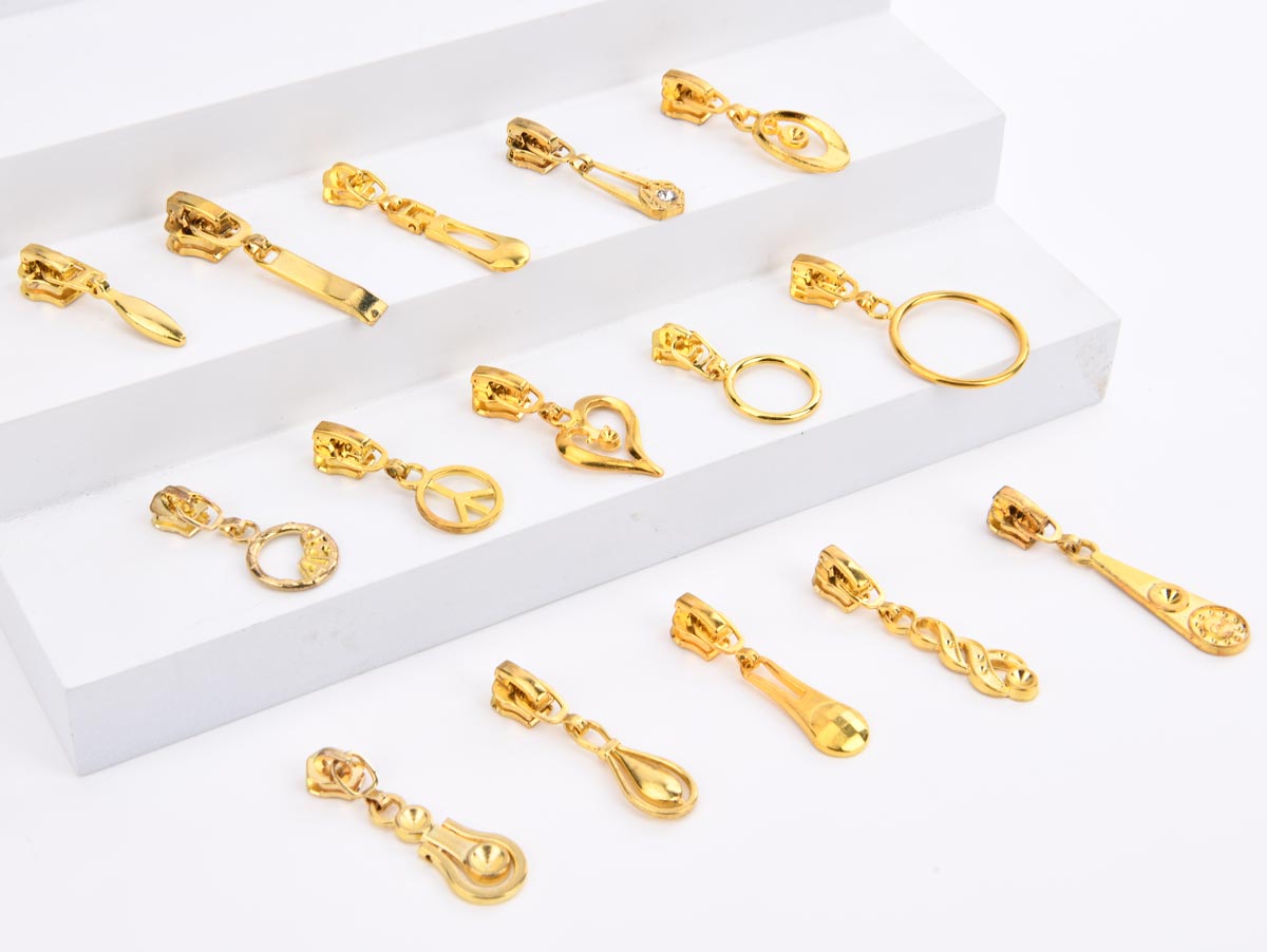 zipper slider 02